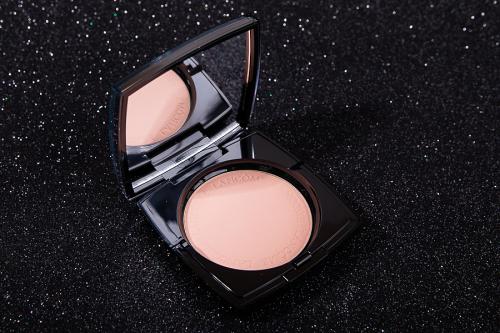 Лучшие бесцветные пудры для лица на 2022 год. Для чего нужна прозрачная пудра 23 Лучшие бесцветные пудры для лица на 2022 год. Для чего нужна прозрачная пудра 23