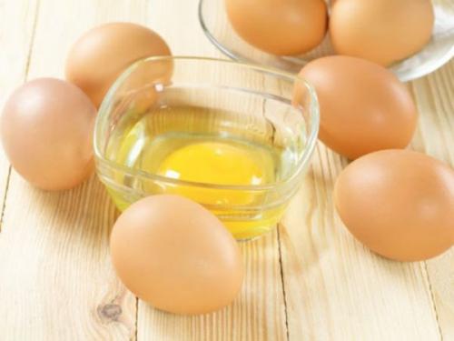 Яичная маска для подтяжки лица. Какие ценные вещества содержит яичный белок