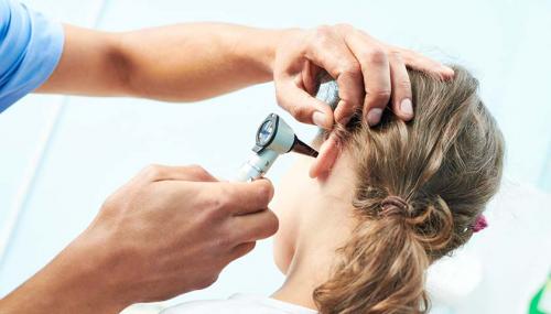 Как правильно лечить воспаленный хрящ за ухом 03