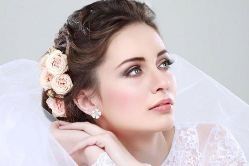 Как выбрать макияж, чтобы выглядеть элегантно на свадьбе. Свадебный макияж: пошаговые уроки (70 фото)
