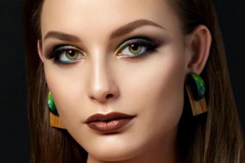 Как выбрать макияж, чтобы выглядеть элегантно на свадьбе. Свадебный макияж: пошаговые уроки (70 фото)