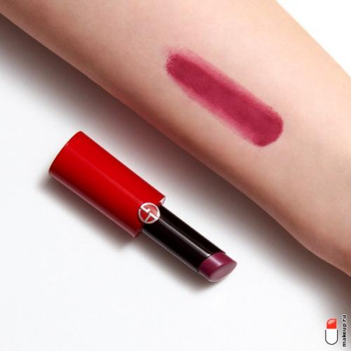 Какие особенности матовой помады делают ее подходящей для определенного типа губ. Особенности помад с матовой текстурой