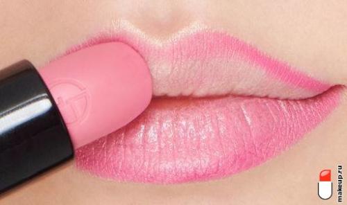 Как долго держится на губах блеск и помада. Как сделать макияж губ более стойким?