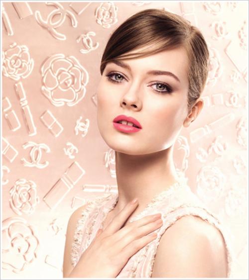 Каким дожен быть макияж под платье розового цвета. Требования и общие правила привлекательного макияжа к розовому платью 30 Каким дожен быть макияж под платье розового цвета. Требования и общие правила привлекательного макияжа к розовому платью 30