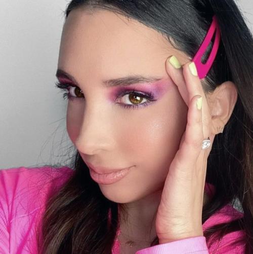 Розовый макияж со стрелками. Розовый макияж: 5 вариантов