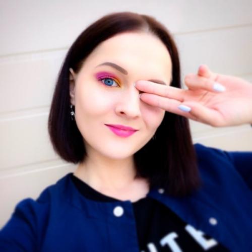 Розовый макияж: 5 вариантов