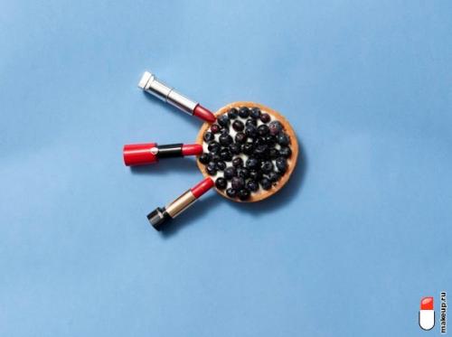 Макияж под пудровое платье. Макияж к бежевому платью: оттенки и техники