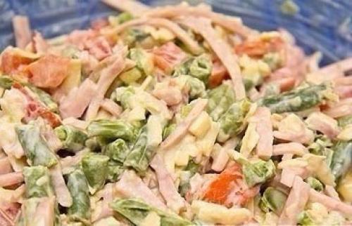 Салат с ветчиной и стручковой фасолью. 05
