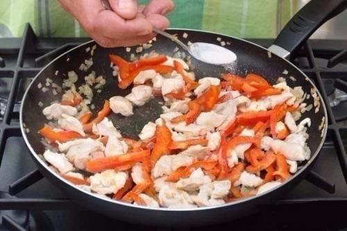 Куриное Филе в сливках с перцем. 07