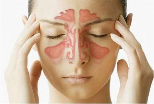 Мы используем целебную силу трав и эфирных масел для ингаляций. Мы используем целебную силу трав и эфирных масел для ингаляций.