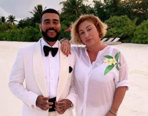 Обеих в блок!  Тимати посмеялся над мамой и Анастасией Решетовой. 02