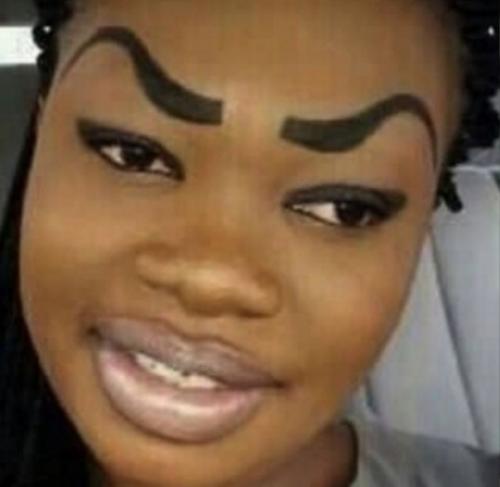 Брови - показатель адекватности девушки. 02