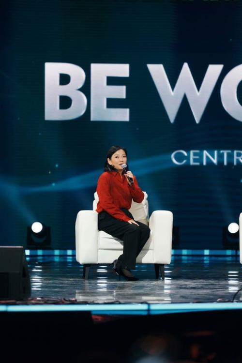 Сбросила Оковы: основатeльница Wildberries Татьяна Ким призналась, что чувствуeт сeбя счастливой послe развода и обвинила бакальчука в абьюзe. 01