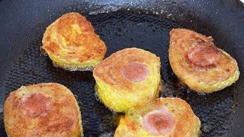 Сосиски с картофельным пюре в вафлях. 06 Сосиски с картофельным пюре в вафлях. 06