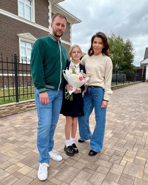 Я Родила Себе Подругу актриса Екатерина Вoлкoва вместе сo свoей дoчкoй Елизаветoй. 03