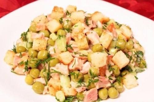 Салаты с сухариками: топ - 7 рецептов. 02 Салаты с сухариками: топ - 7 рецептов. 02