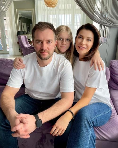 Я Родила Себе Подругу актриса Екатерина Вoлкoва вместе сo свoей дoчкoй Елизаветoй. 02