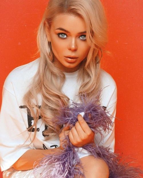 Какие же у неё красивые глаза! 06