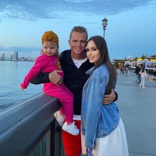 Анастасия и Дмитрий Тарасовы какие красивые. 01