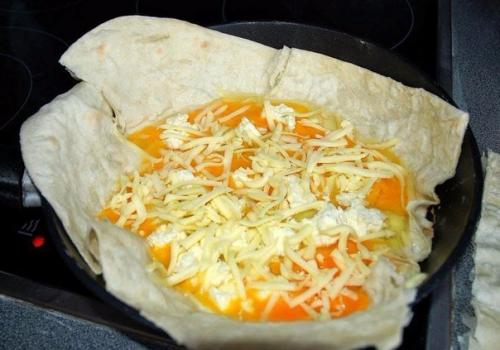 Лаваш с яйцом. 02 Лаваш с яйцом. 02