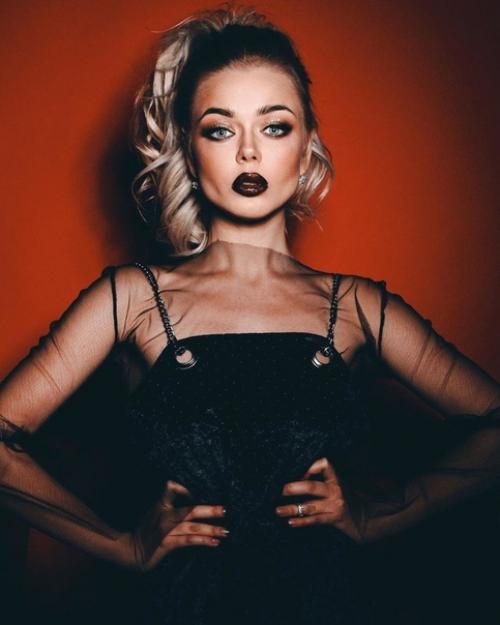 Какие же у неё красивые глаза! 04