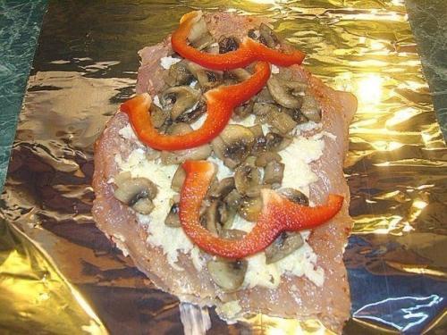 Куриные рулетики с грибами. 02 Куриные рулетики с грибами. 02