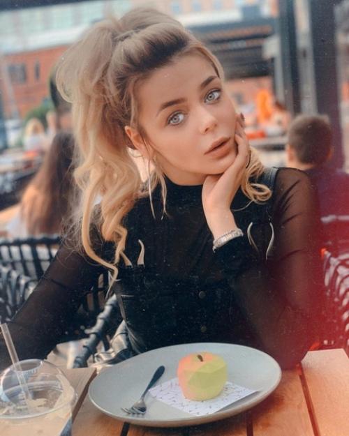 Какие же у неё красивые глаза! 05