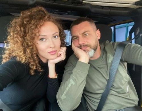 Антон Батырев отцом во второй раз стал. 03