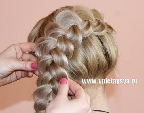 Французская коса вокруг головы. 08