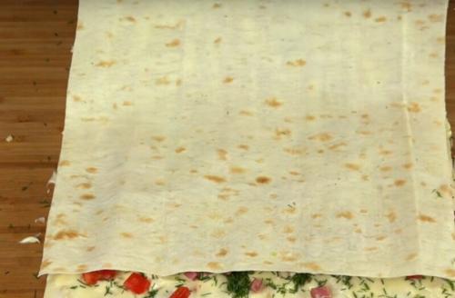 Вкусная закуска из лаваша. 02