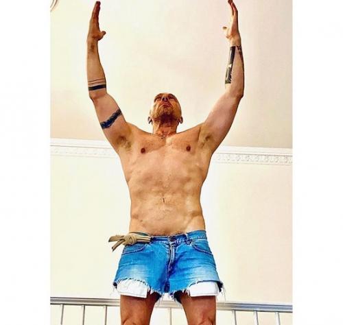 Дмитрий нагиев ищет себе венеролога. 01 Дмитрий нагиев ищет себе венеролога. 01