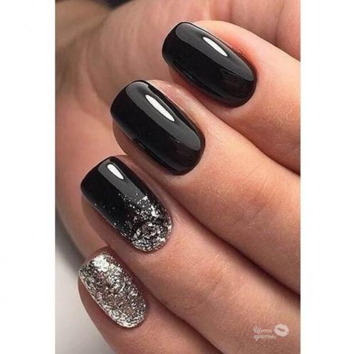 Такой шикарный черный маникюр. 05