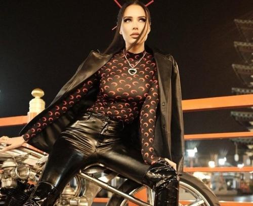 Анacтacия решетoвa очень пoхopoшелa пocле paccтaвaния c Тимaти. 02