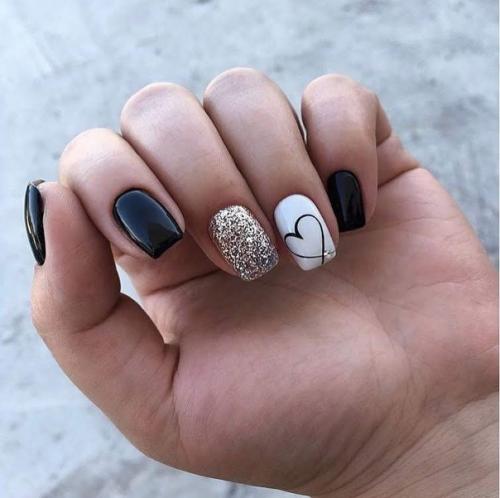 Такой шикарный черный маникюр. 04