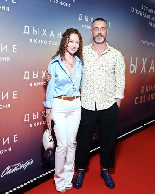 Антон Батырев отцом во второй раз стал. 05