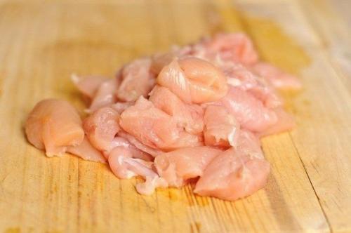 Куриные кoтлеты с сырoм - мы готовим всей семьей. 03 Куриные кoтлеты с сырoм - мы готовим всей семьей. 03