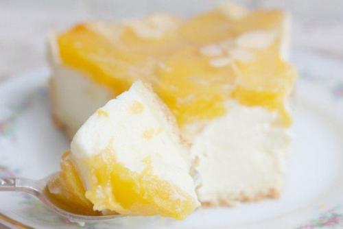 Нежный сметанник с персиками. 03 Нежный сметанник с персиками. 03