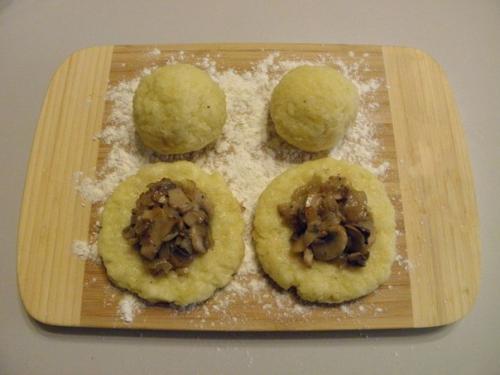 Зразы картофельные с грибами. 04 Зразы картофельные с грибами. 04