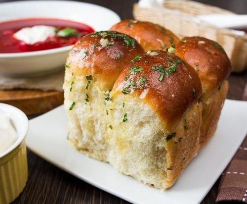 Пампушки к борщу.