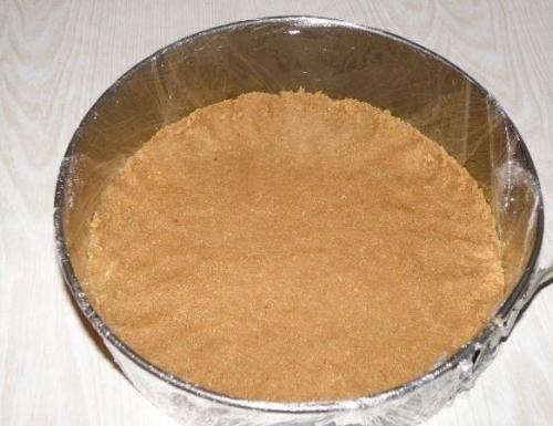 Желейный тортик из киви и сметаны без выпечки. 02 Желейный тортик из киви и сметаны без выпечки. 02