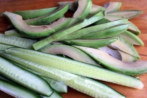 Домашние роллы? Ингредиенты: 02 Домашние роллы? Ингредиенты: 02