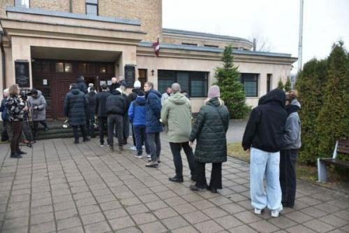 В Риге провели прощание с Янисом тиммой. 03