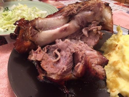 Рецепт прост:  Рулька. 08