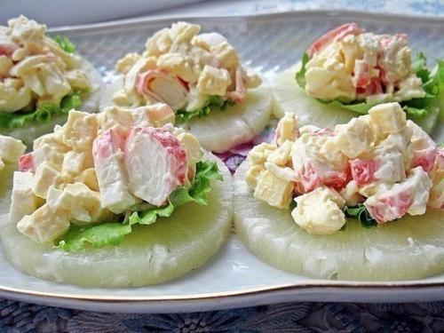 Украсить праздничный стол вам помогут наши превосходные закусочки! Украсить праздничный стол вам помогут наши превосходные закусочки!