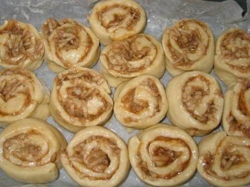 Булочки с яблоком из быстрого теста. 02 Булочки с яблоком из быстрого теста. 02