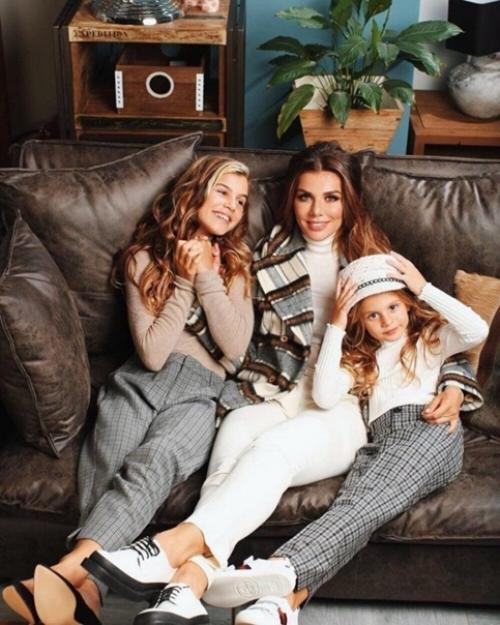 Анна седакова - мама прекрасных 3-х деток! 03