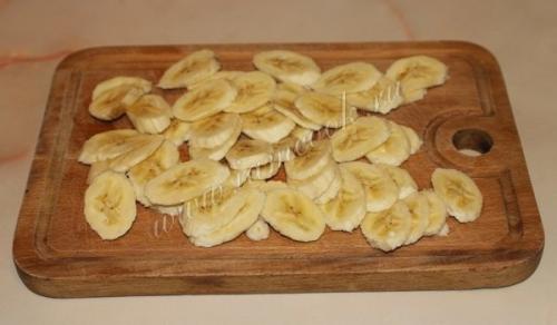 Шарлотка с бананами. 03 Шарлотка с бананами. 03