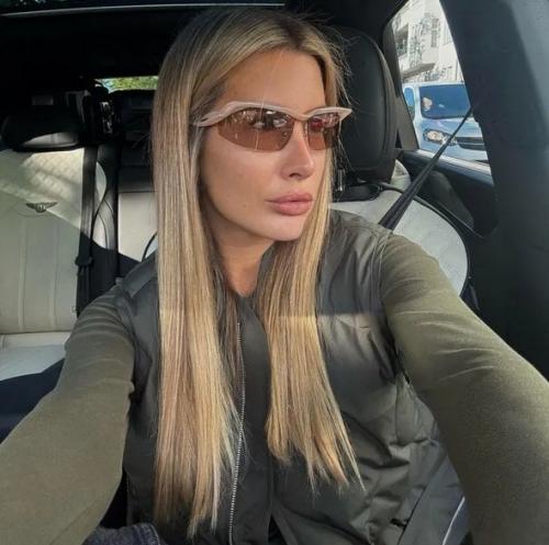 Удивила и Алсу, и Лазарева - 39-летняя Кети топурия поразила звёзд российской эстрады резкой сменой имиджа. 02