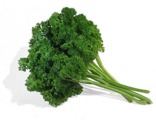 Уникальный источник здоровья - обычная петрушка. 

