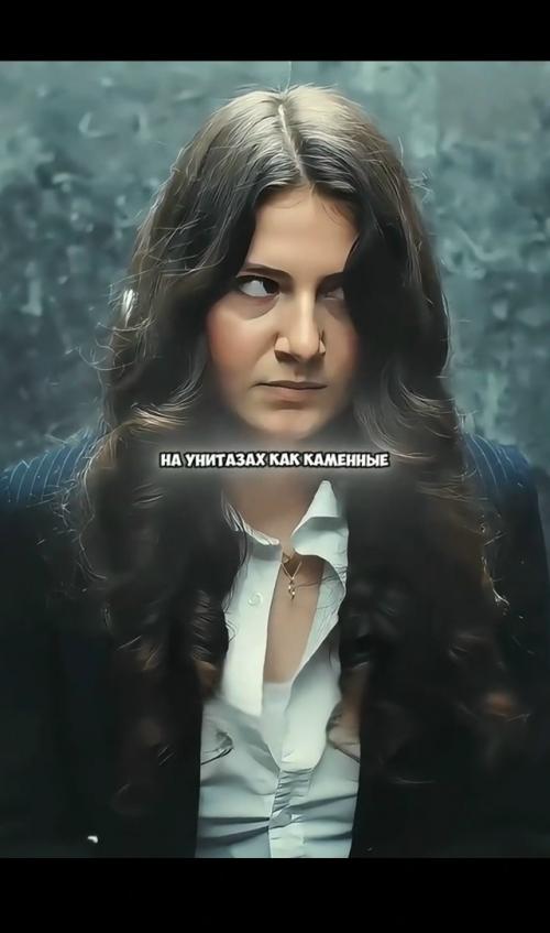 Туалетная дуэль: стажер против босса. 01